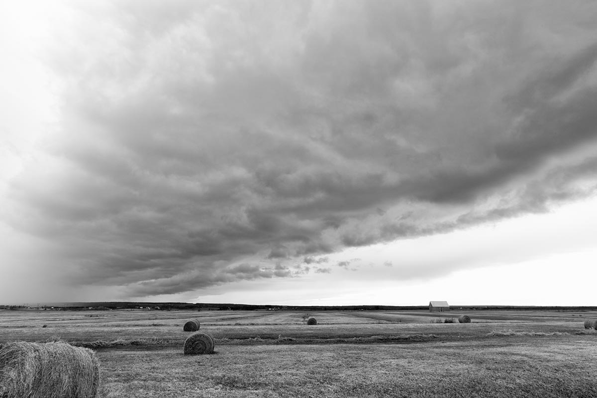 A visual link - click the icon to view the photographic series titled Tantramar Storms